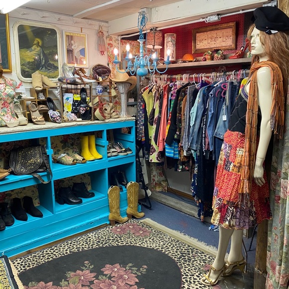 Meet your Posher, Rosey - Picture 12 of 12